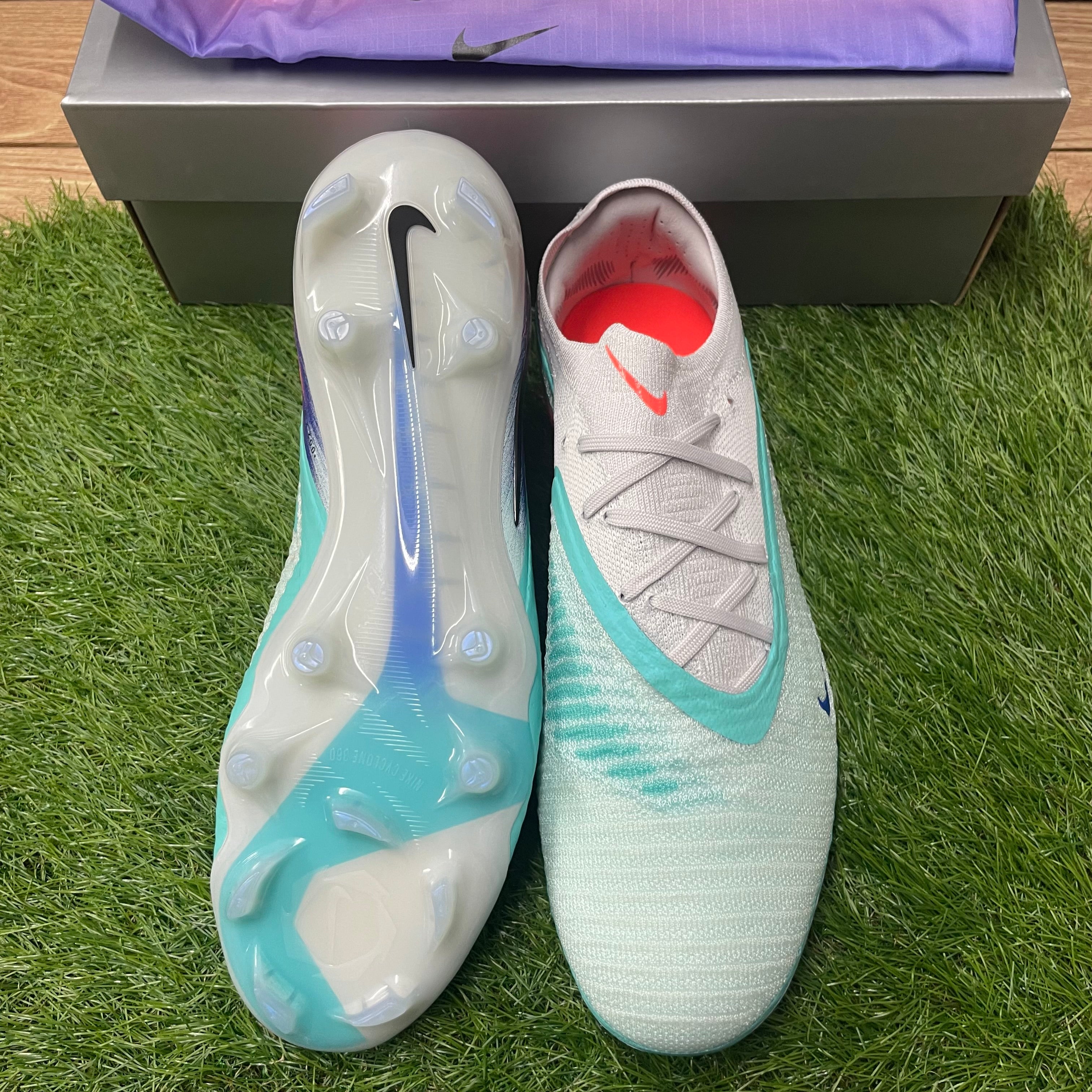 サッカースパイク – Page 2 – 俺の足 サッカー用品セレクトショップ