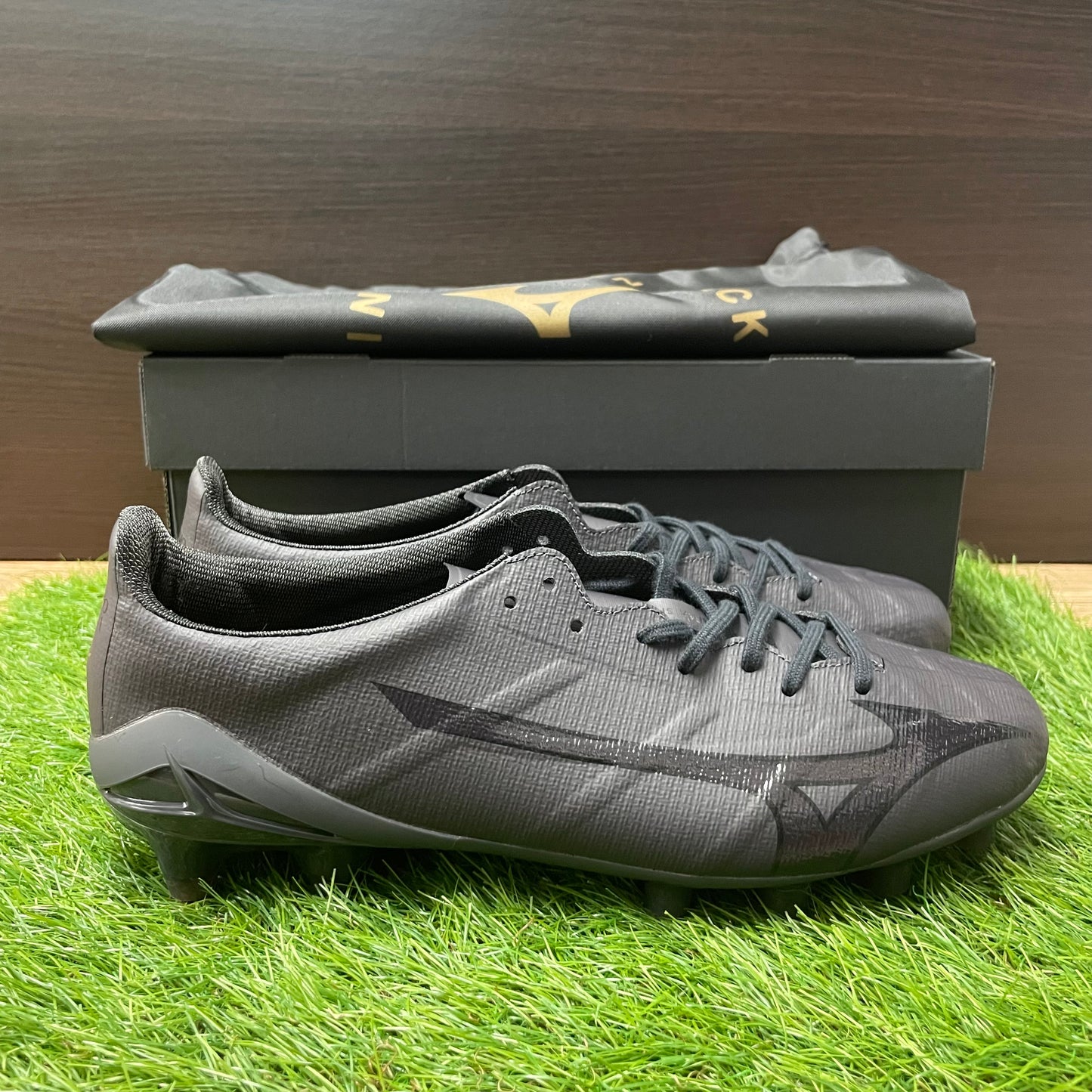 MIZUNO α 2 JAPAN Ltd P1GA255600