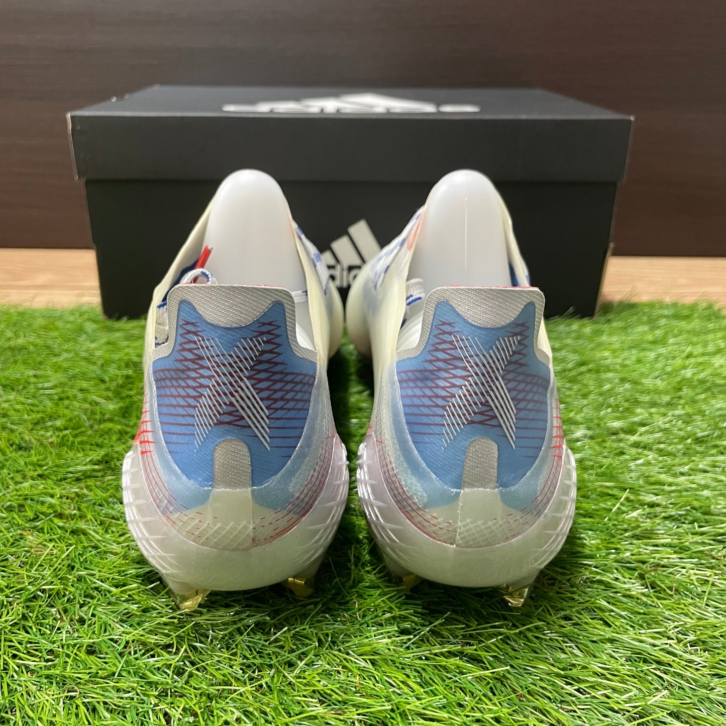 X GHOSTED.1 FG アディダス FW6894