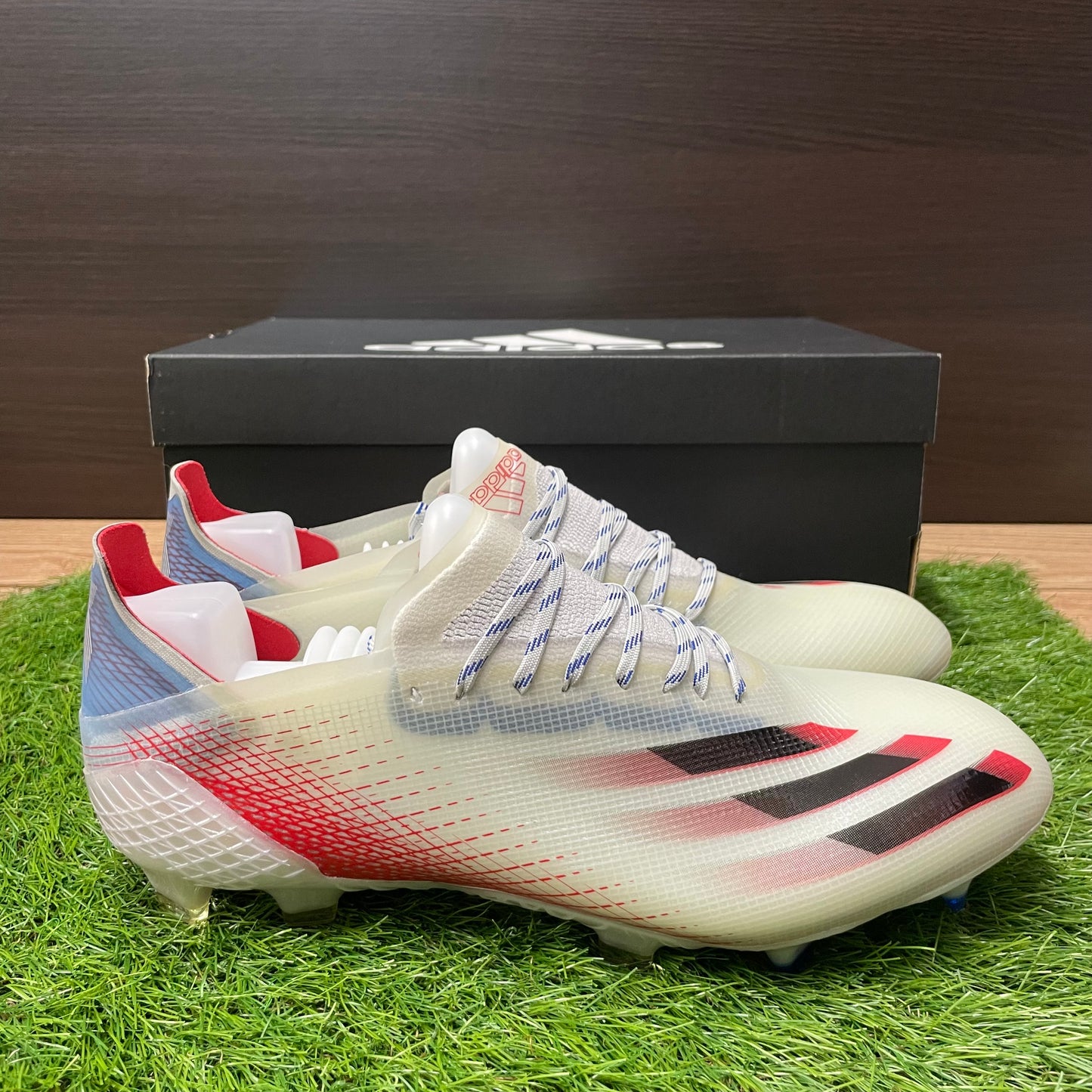 X GHOSTED.1 FG アディダス FW6894