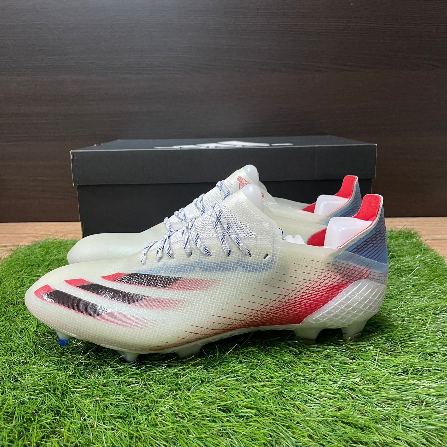 X GHOSTED.1 FG アディダス FW6894