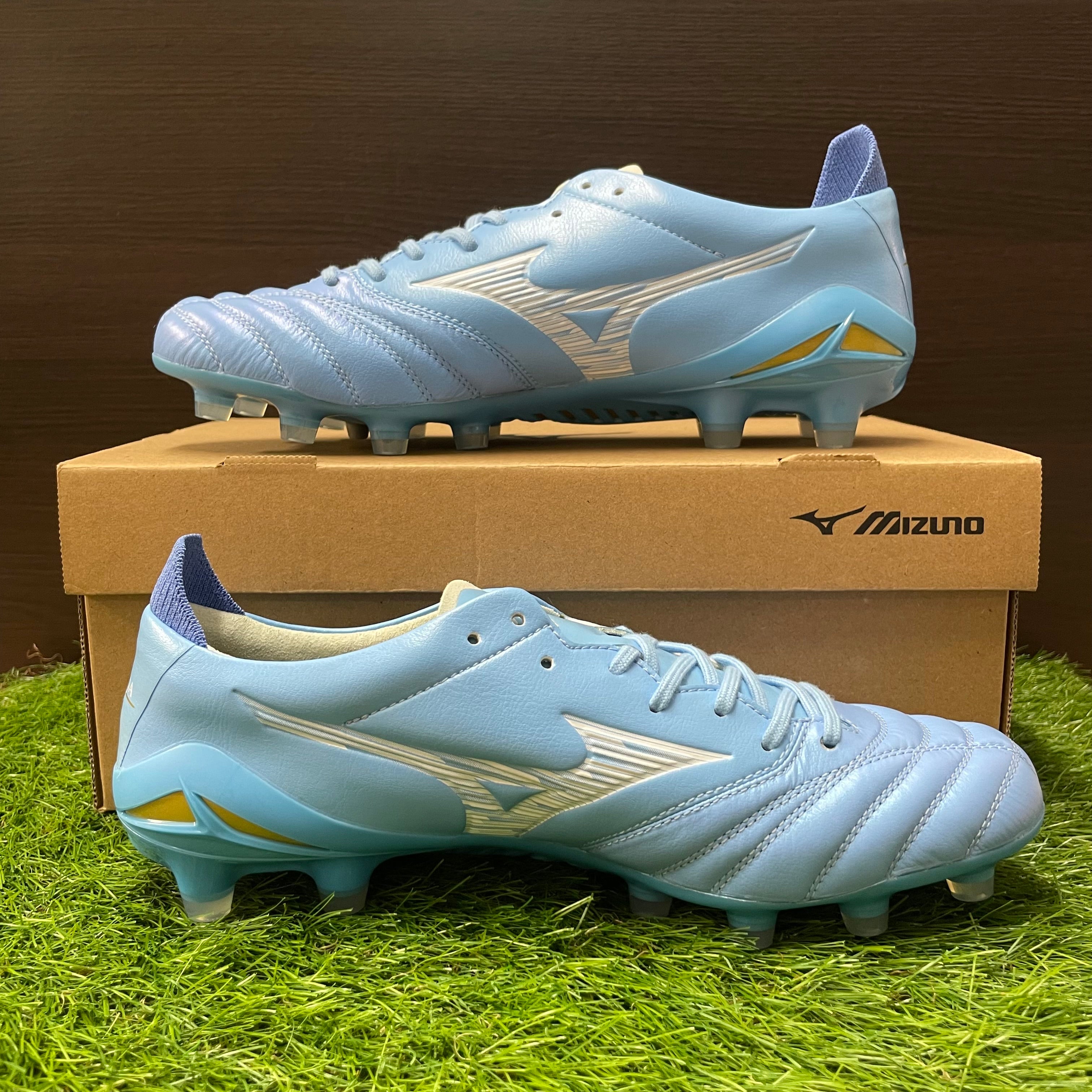 日本未発売 モレリアネオ4 エリート P1GA263225 MORELIA NEO4 ELITE