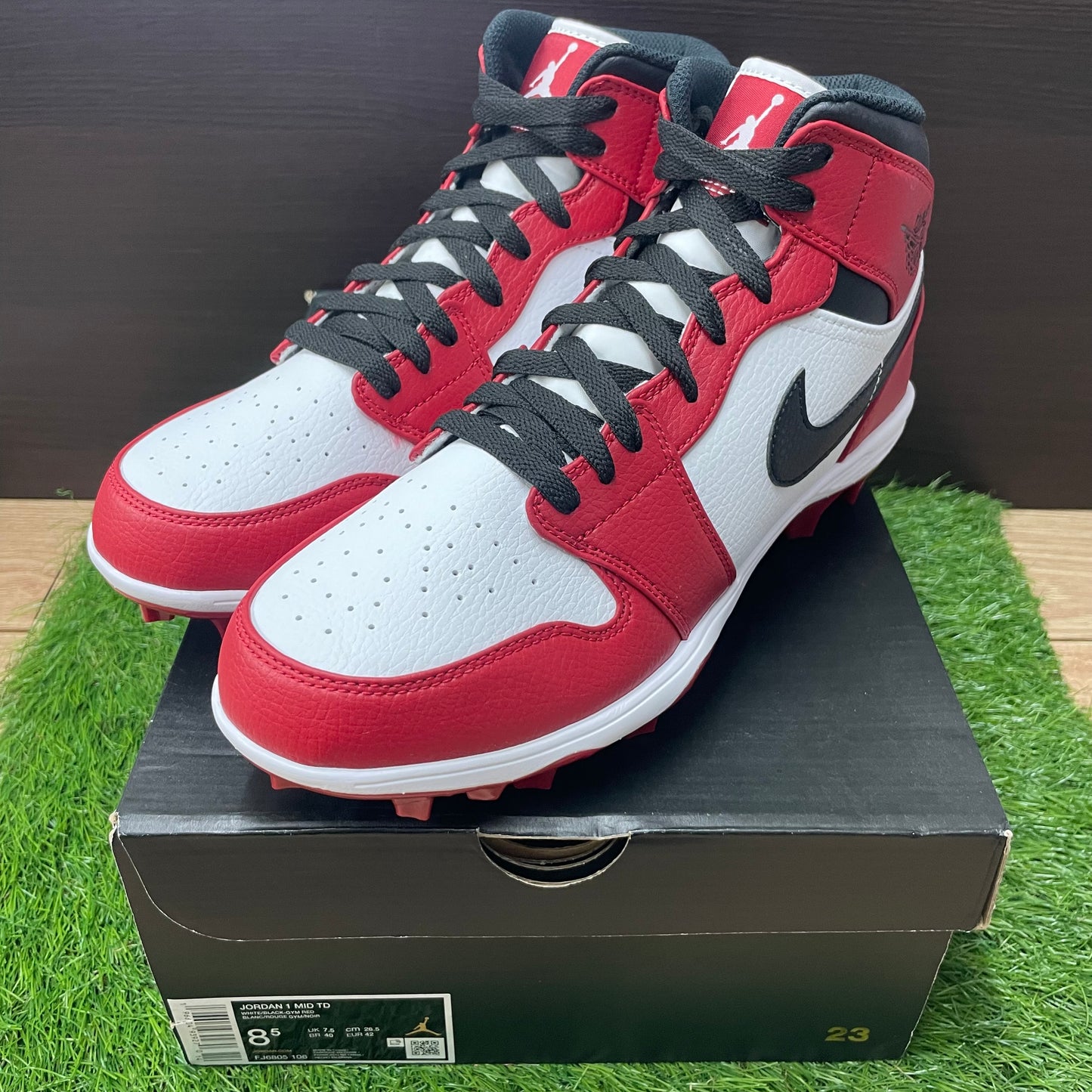 JORDAN 1 MID TD FJ6805 106