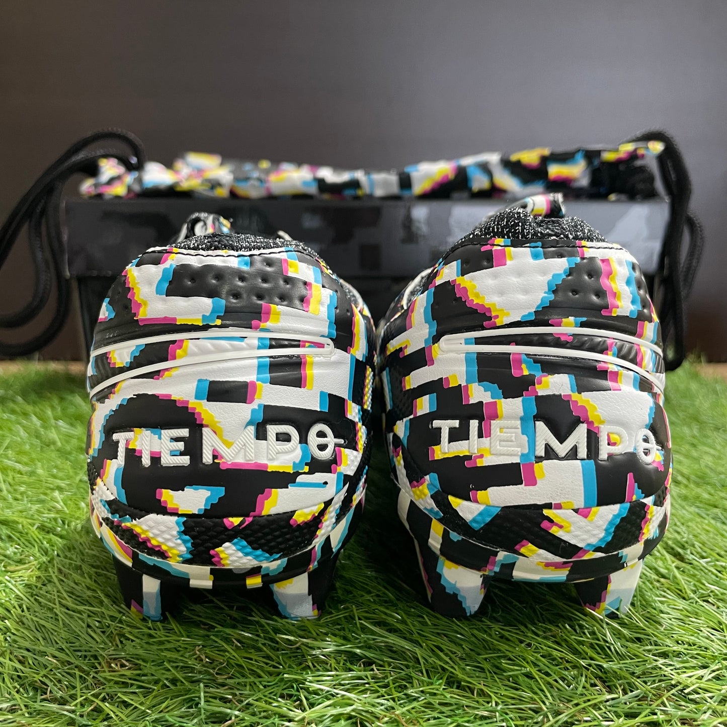 ティエンポレジェンド 8 エリート SE FG CJ7237 110 Tiempo legend Elite SE FG