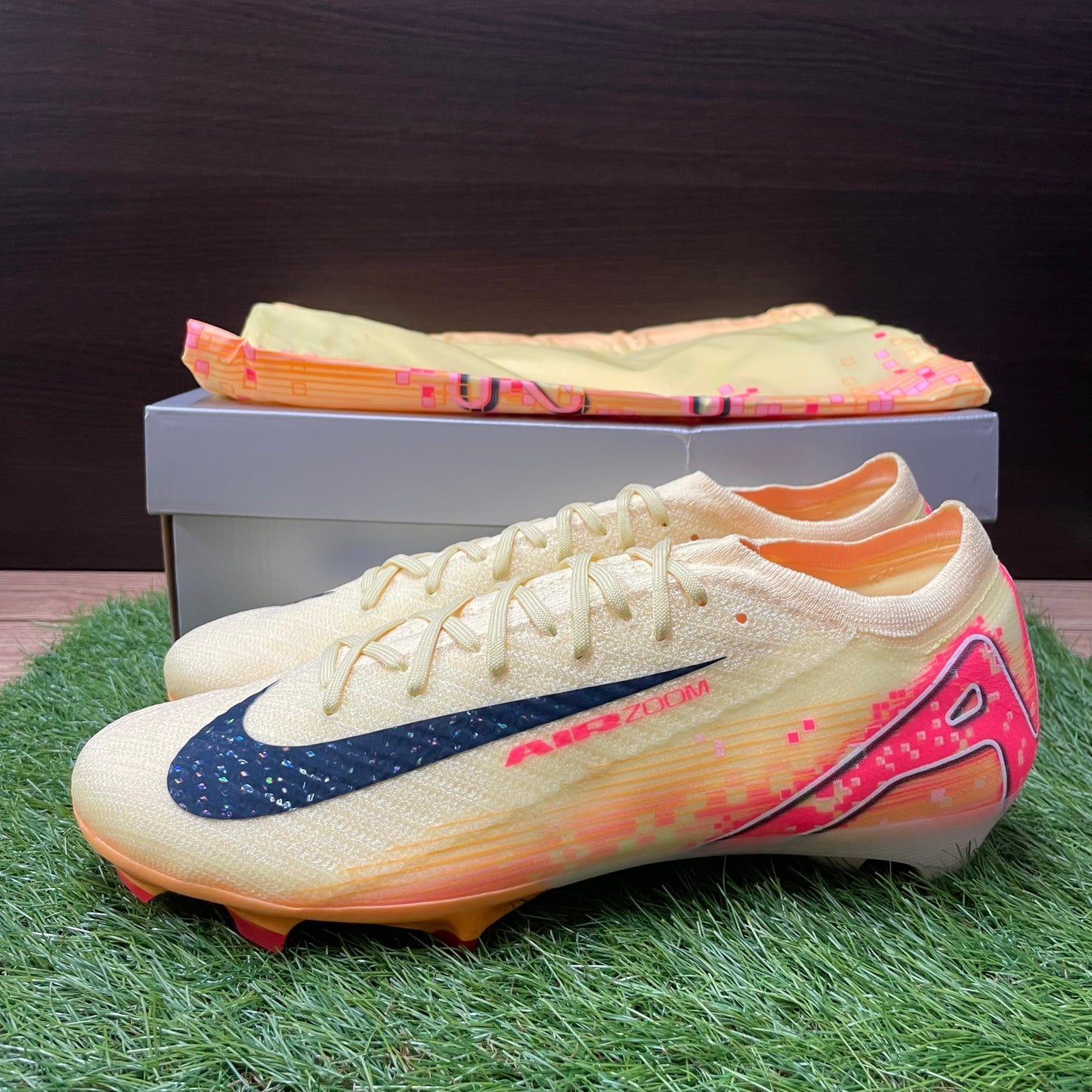 ZM VAPOR 16 ELITE KM FG FQ8683 800 ズームヴェイパー16エリート