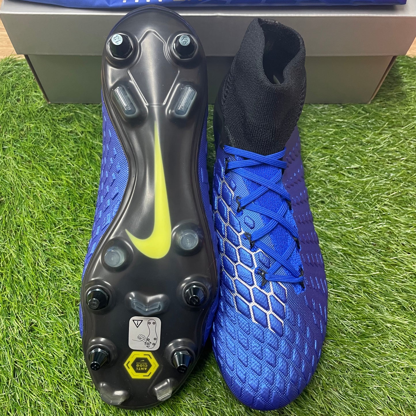 ハイパーヴェノム 3 ELITE DF SGPRO AC AJ3812 400