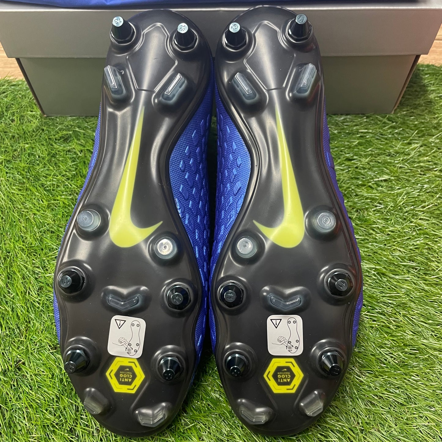 ハイパーヴェノム 3 ELITE DF SGPRO AC AJ3812 400