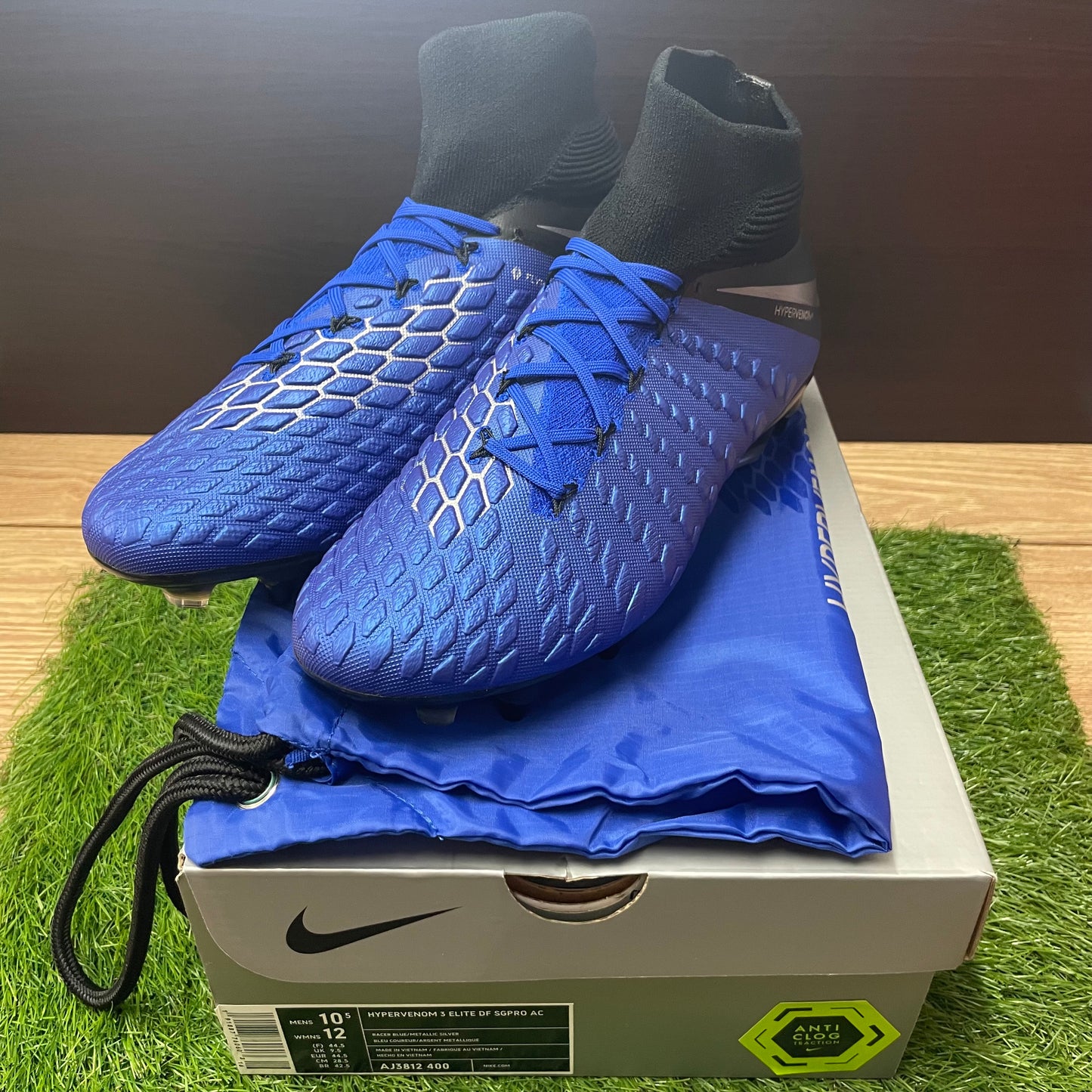 ハイパーヴェノム 3 ELITE DF SGPRO AC AJ3812 400