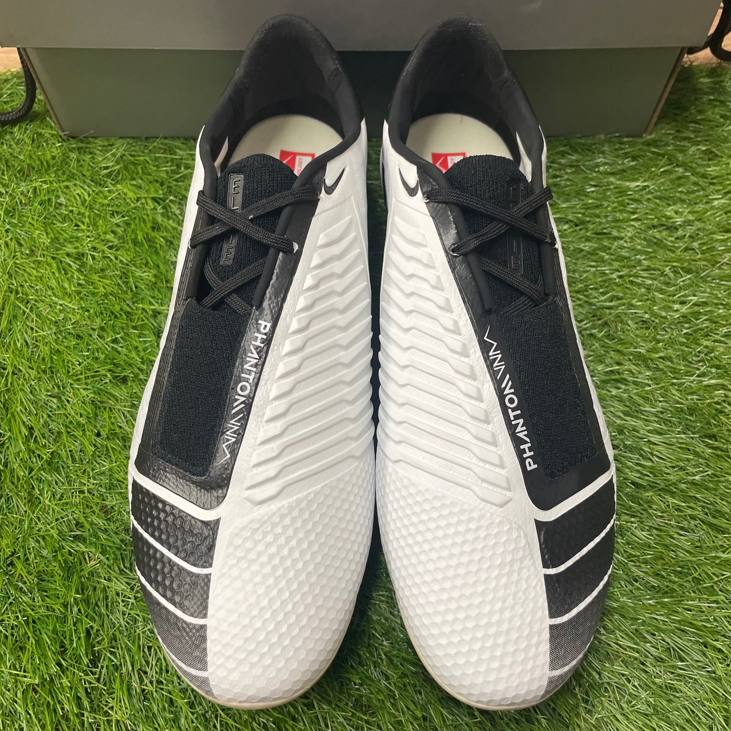 ファントムヴェノム エリート FG ACC AO7540 106