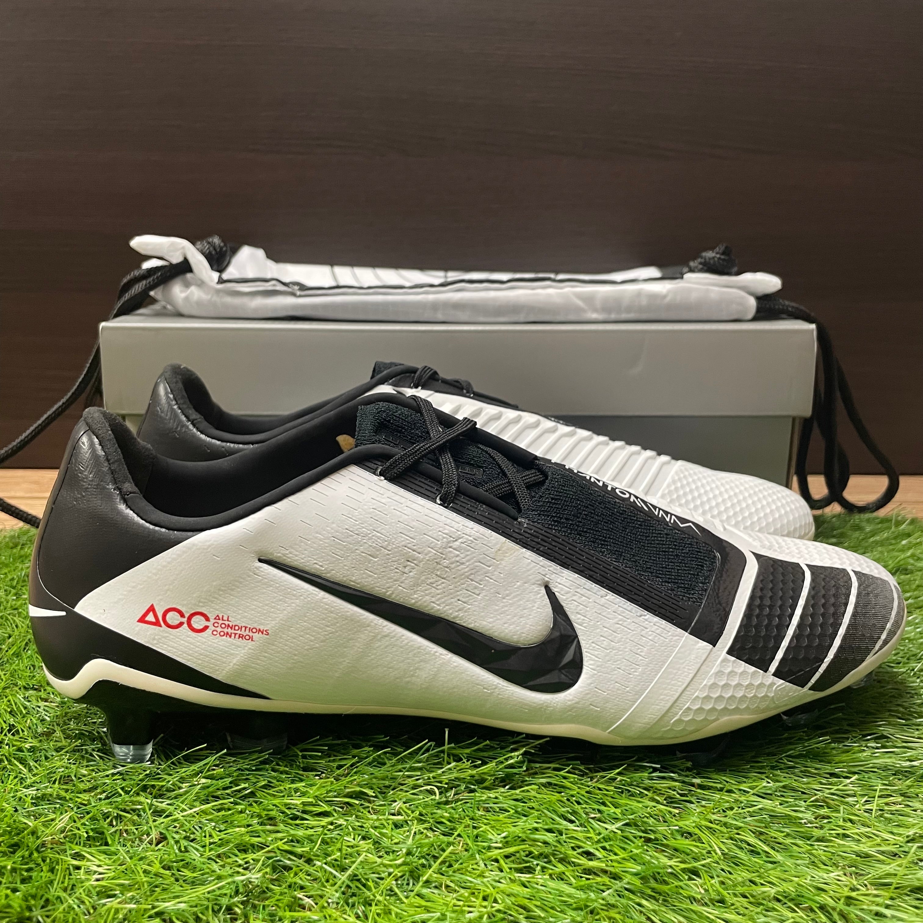 ファントム ヴェノム エリート FG 新品 ファントムヴェノム エリート FG ACC AO7540 106 – 俺の足 サッカー