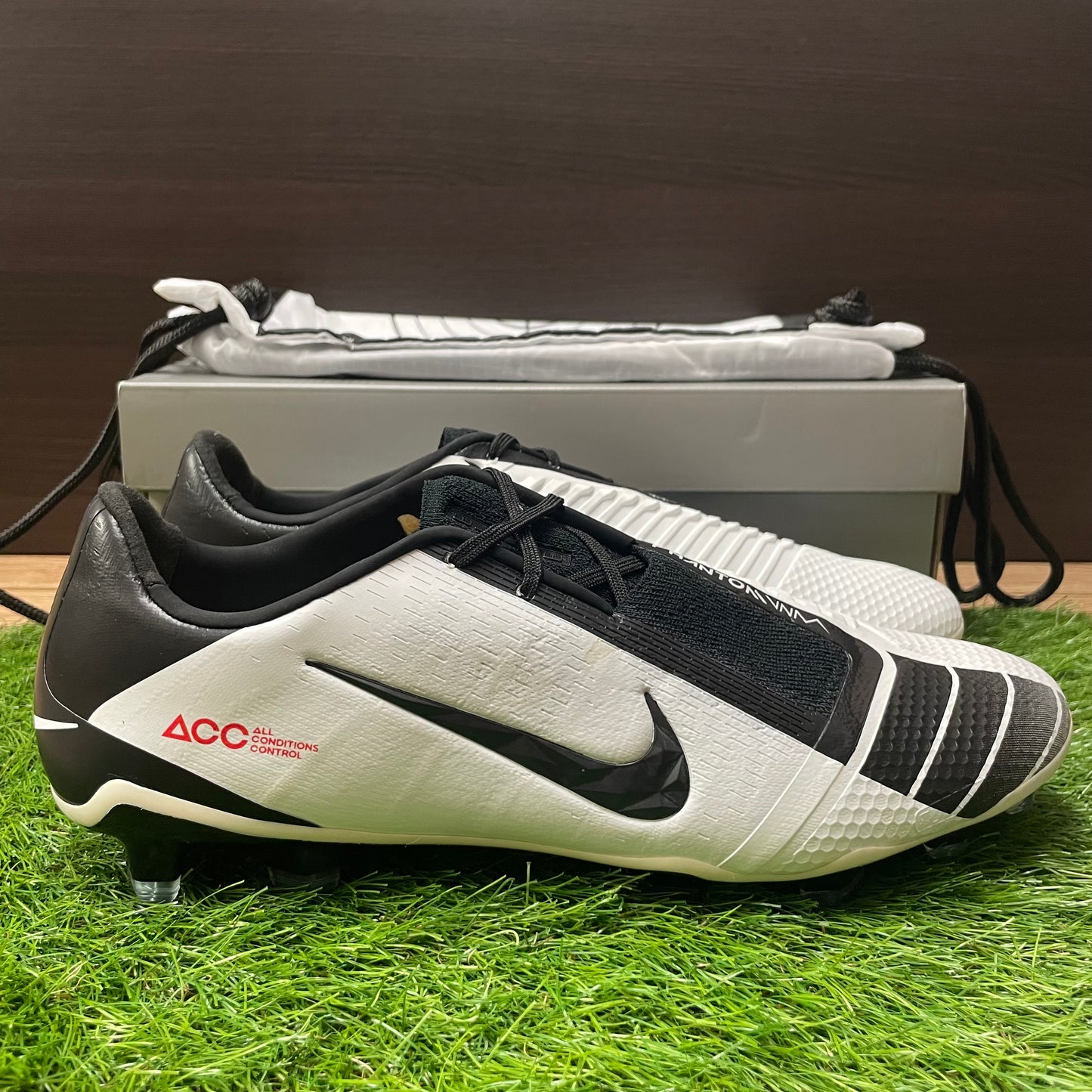 ファントムヴェノム エリート FG ACC AO7540 106