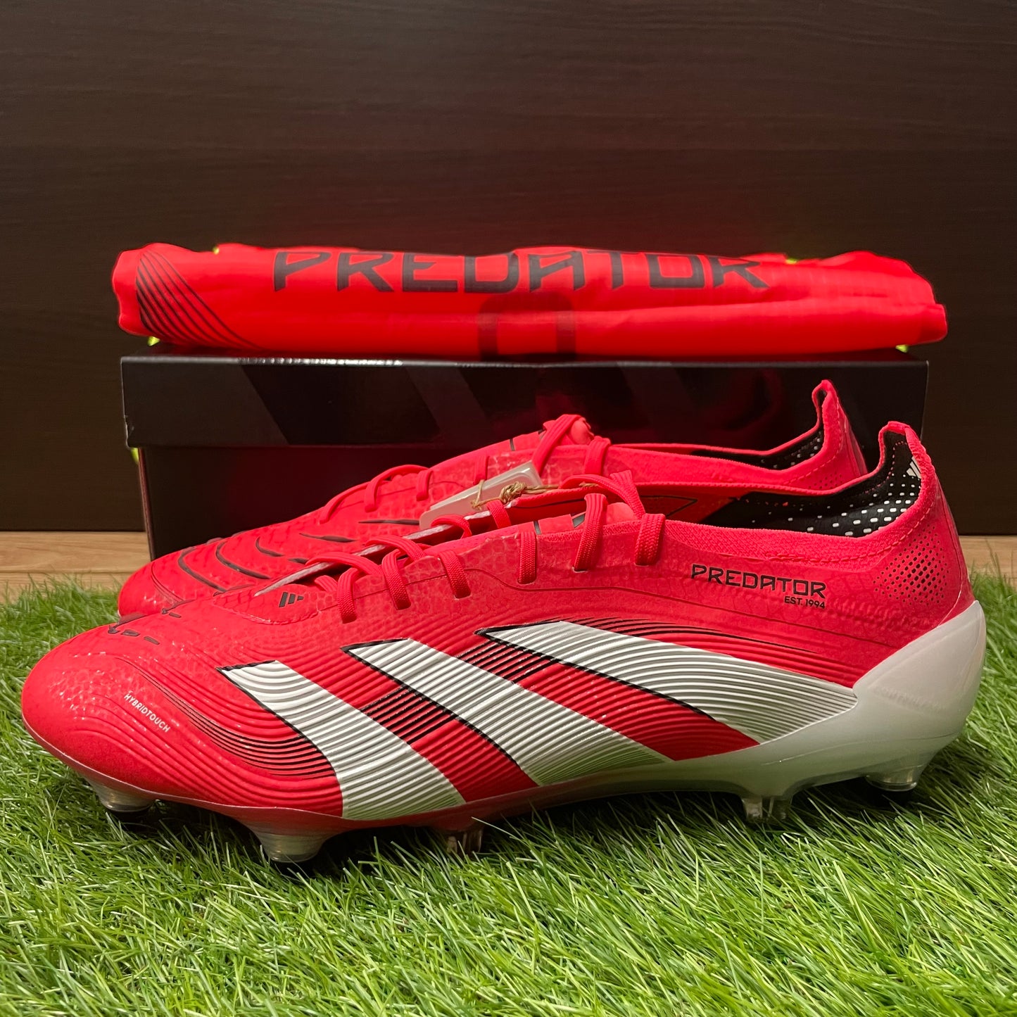 Predator Elite SG プレデター lD3853