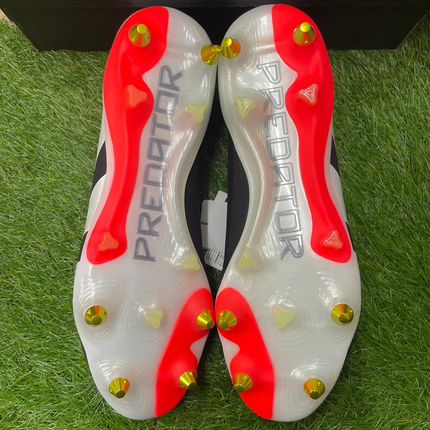 Predator Elite L SG プレデター IG7784