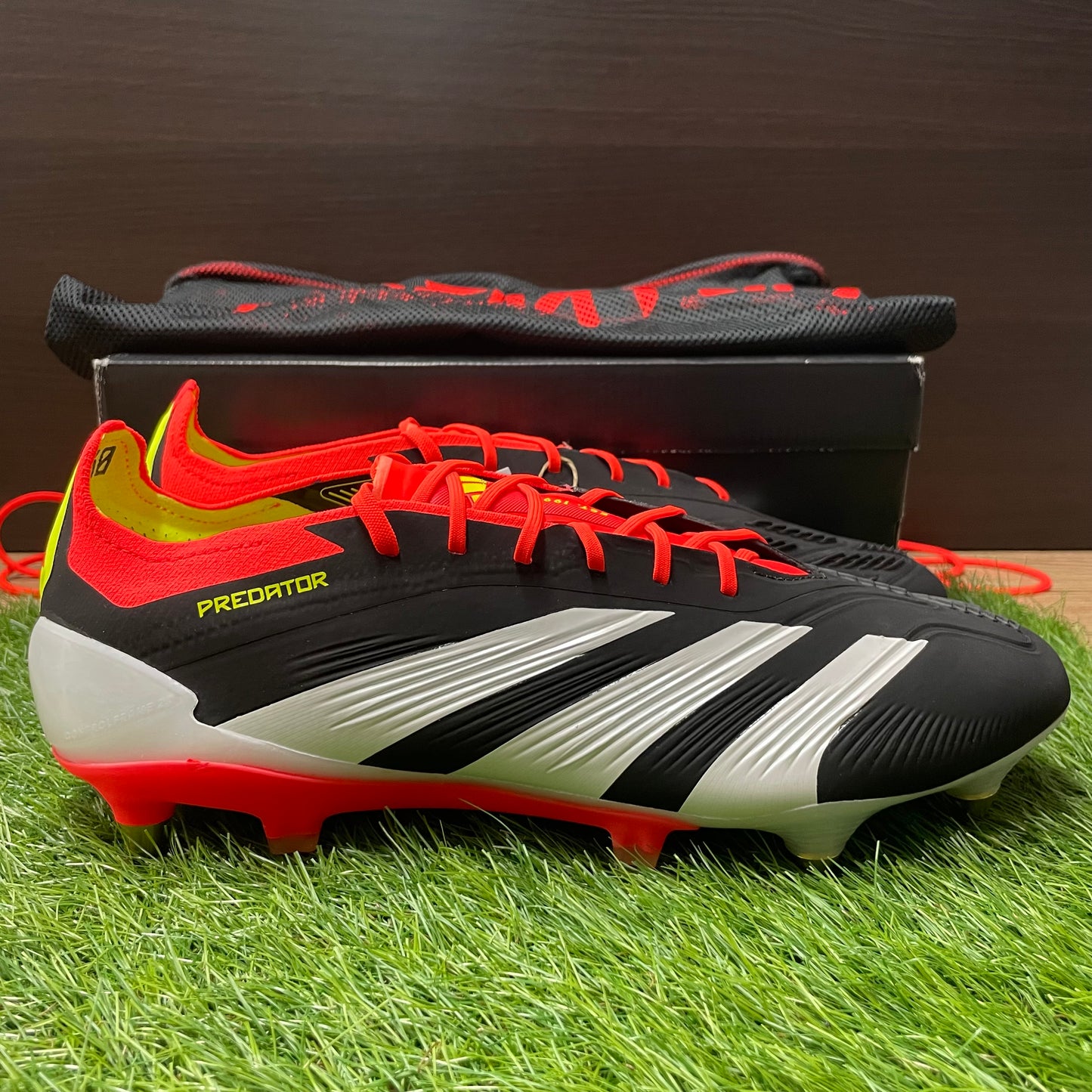 Predator Elite L SG プレデター IG7784