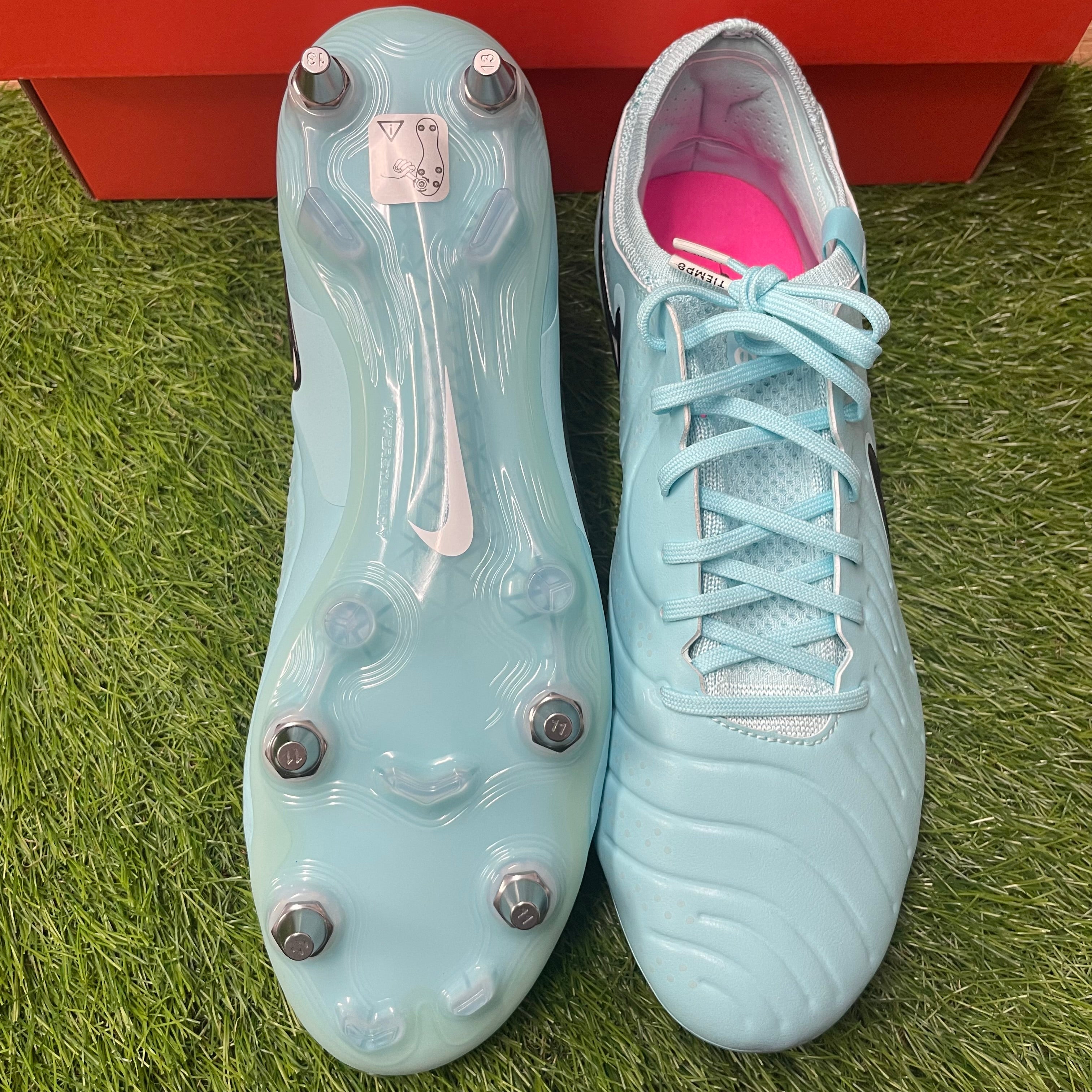サッカースパイク – Page 2 – 俺の足 サッカー用品セレクトショップ