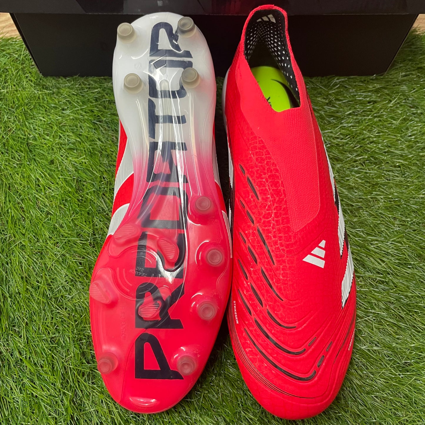 Predator Elite LL AG プレデター ID3817