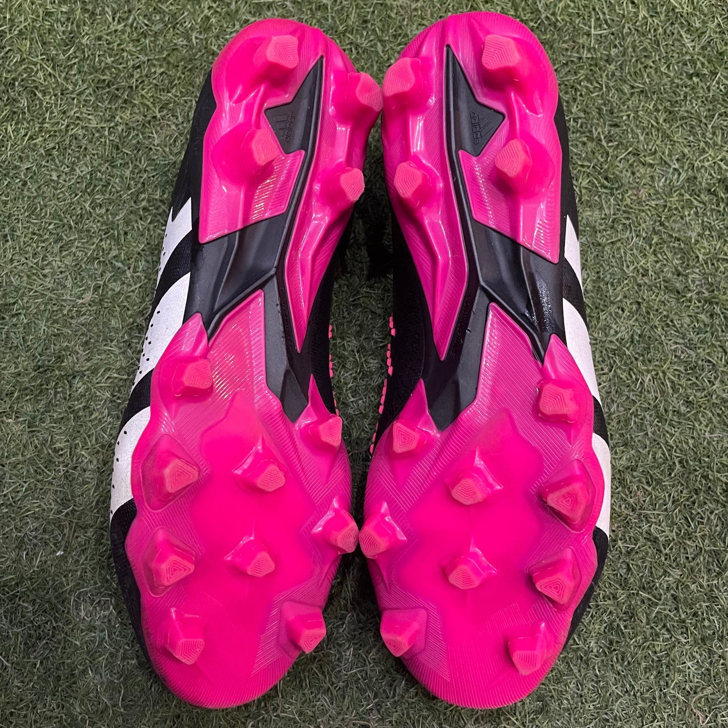 24.5 cm Used Goods中古スパイクPredator Accuracy.1 L HG/AG