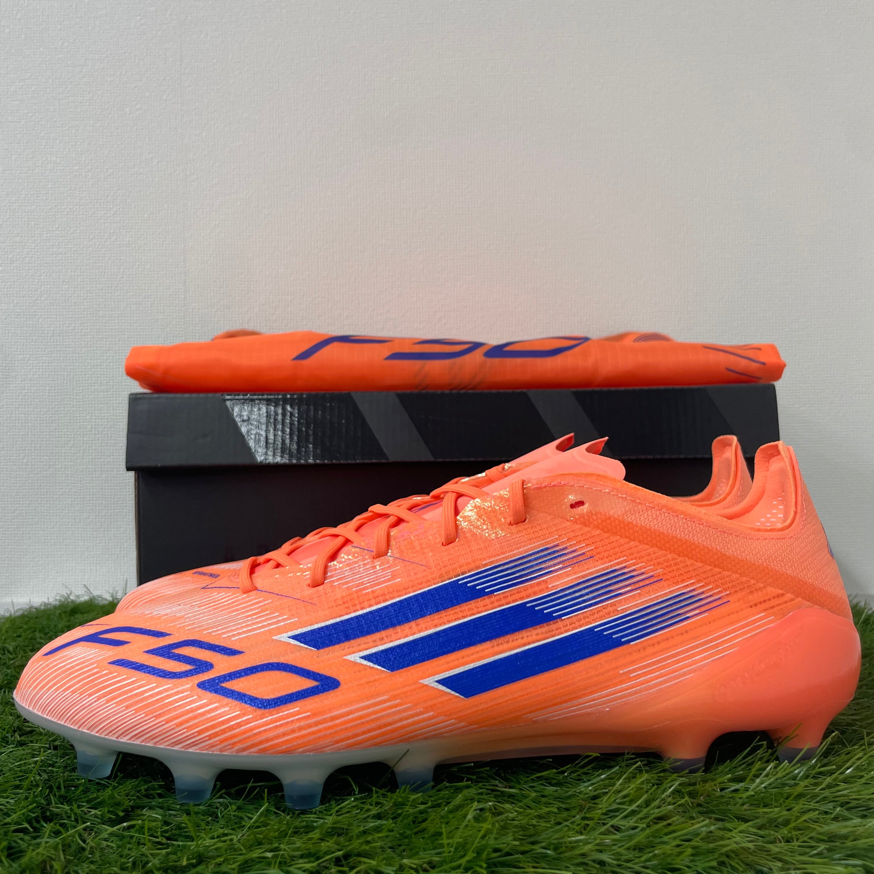 F50 ELITE AG サッカーシューズ F50 ELITE AG JH7637 – 俺の足 サッカー用品セレクトショップ