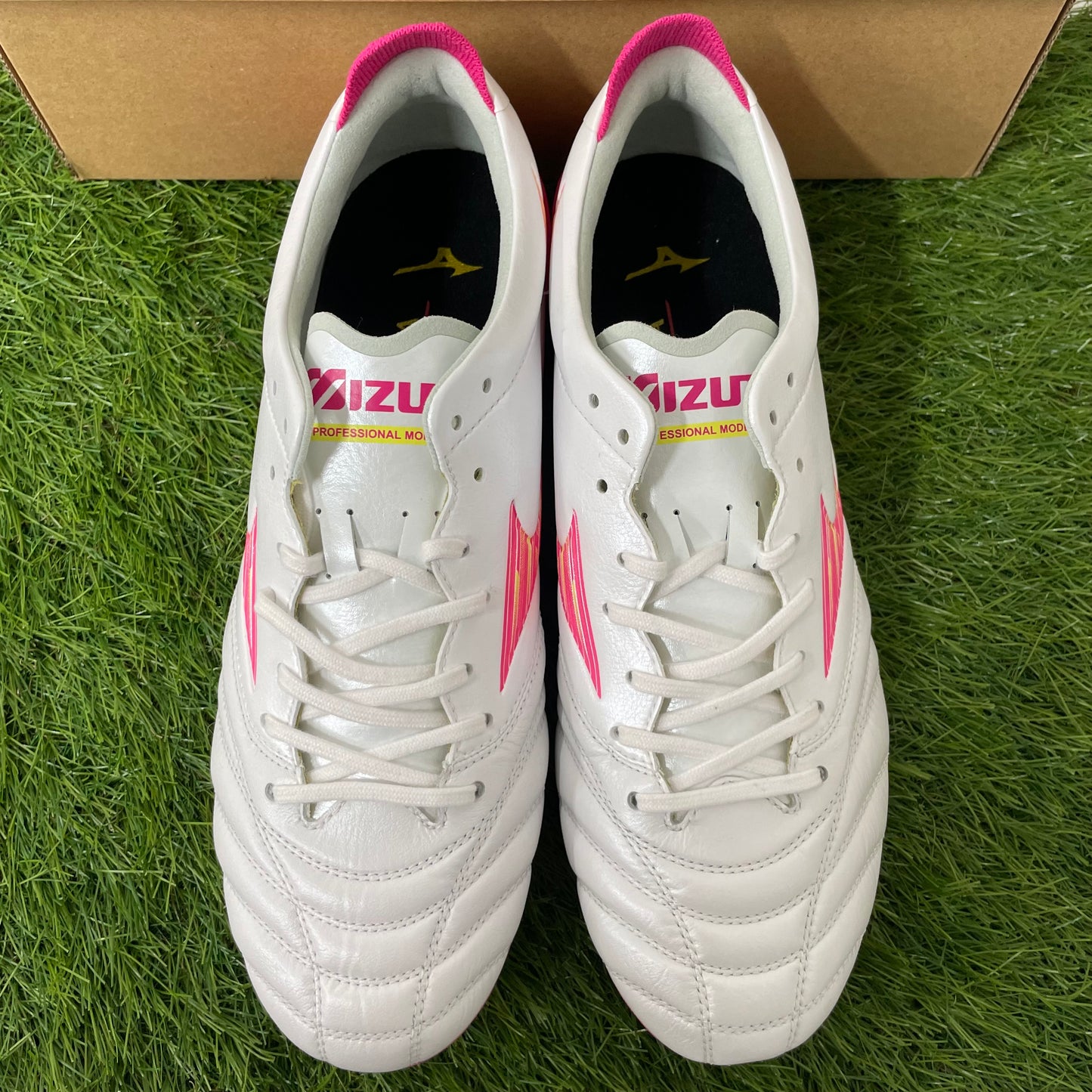 日本未発売 モレリアネオ4 エリート  AG P1GA263364 Morelia Neo4 elite