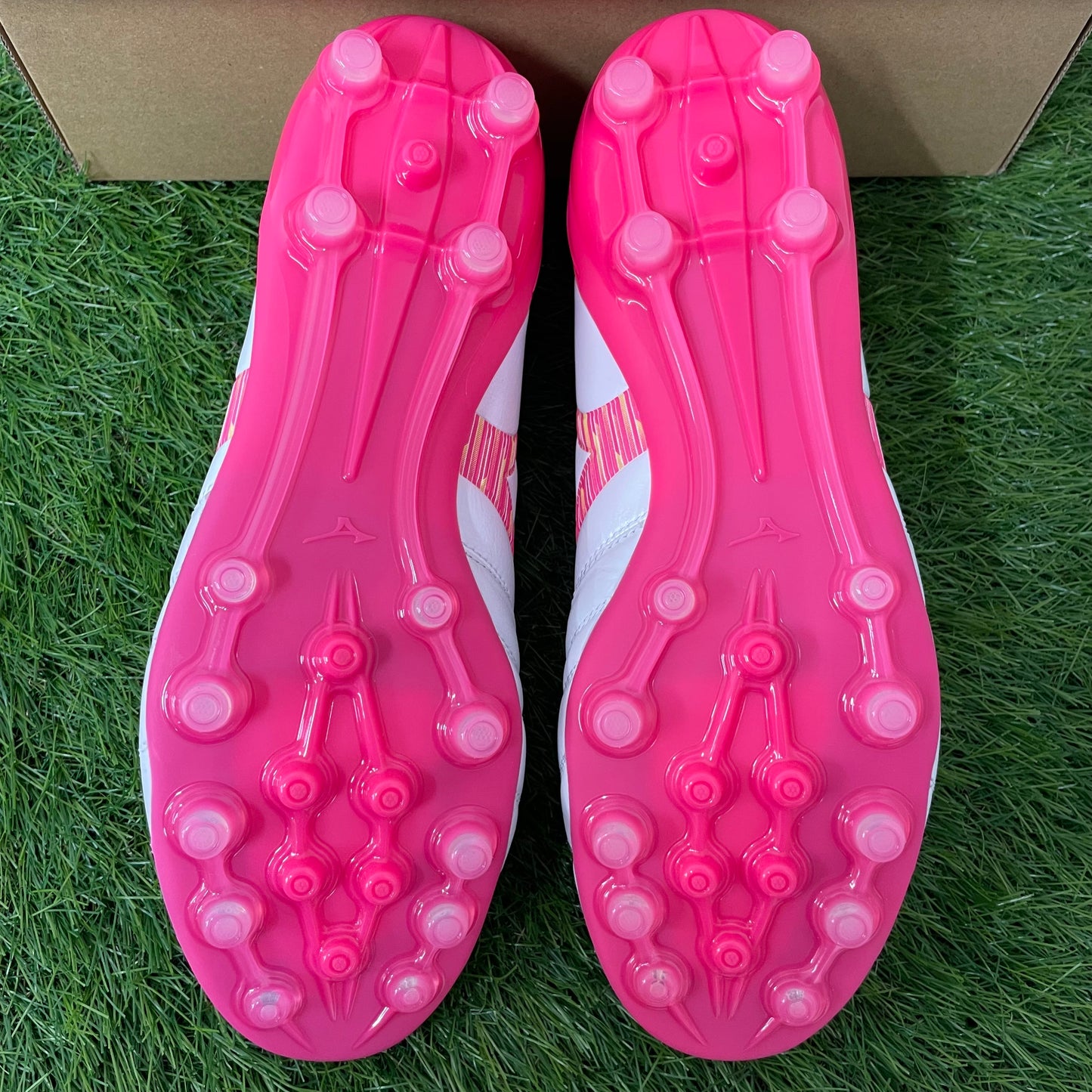 日本未発売 モレリアネオ4 エリート  AG P1GA263364 Morelia Neo4 elite