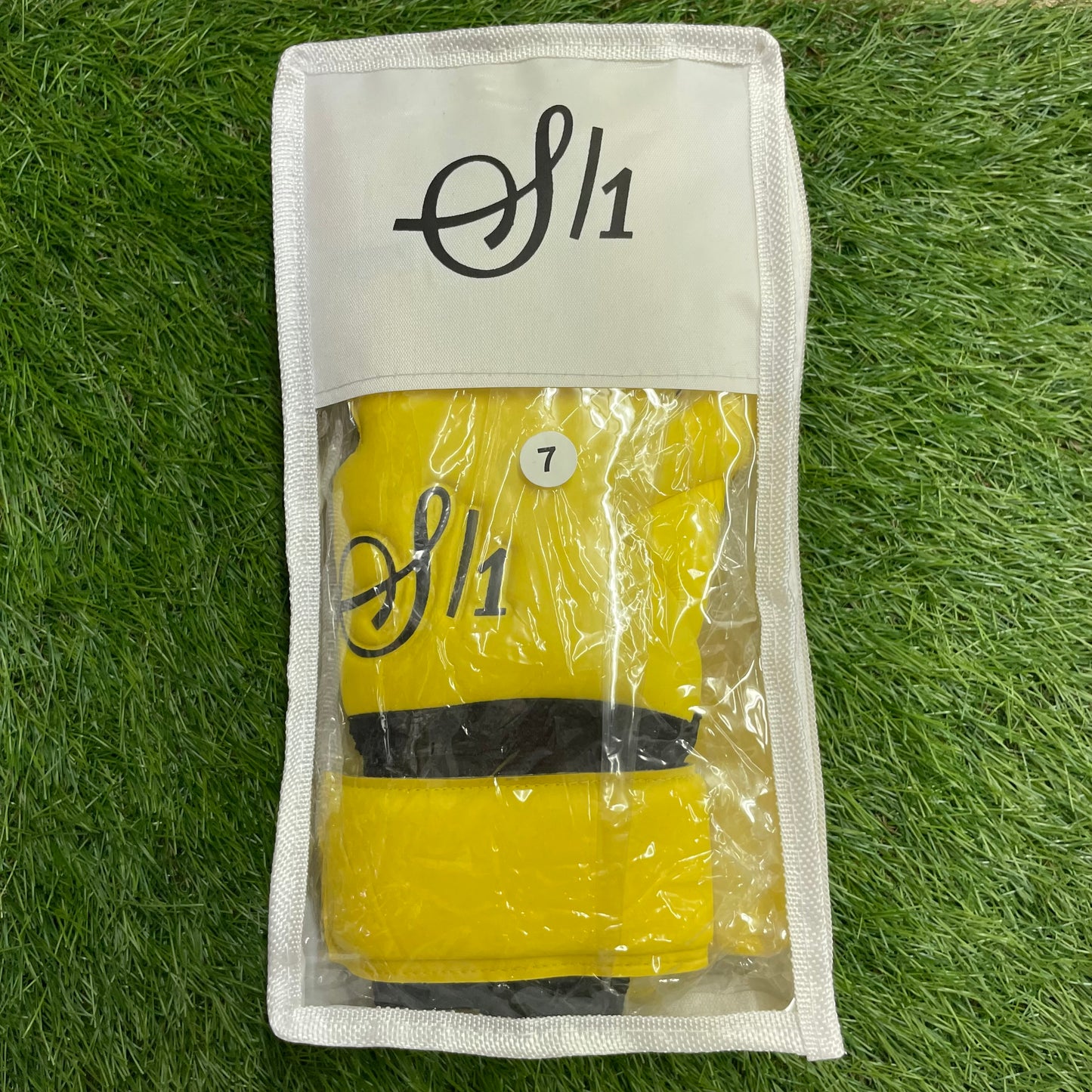 Yellow×Black S/1 エススラッシュワン