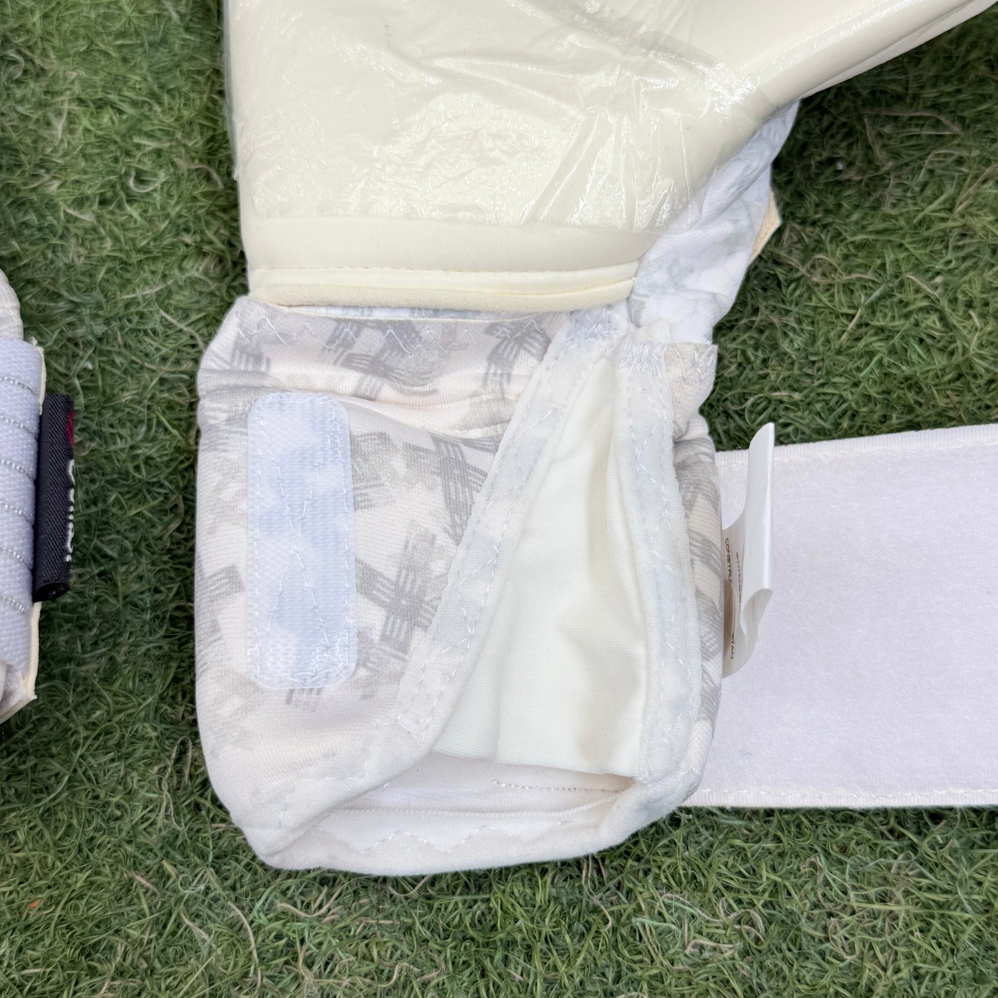 セルス リヴォルべ アクア ピュア　Sells REVILVE Aqua Pure