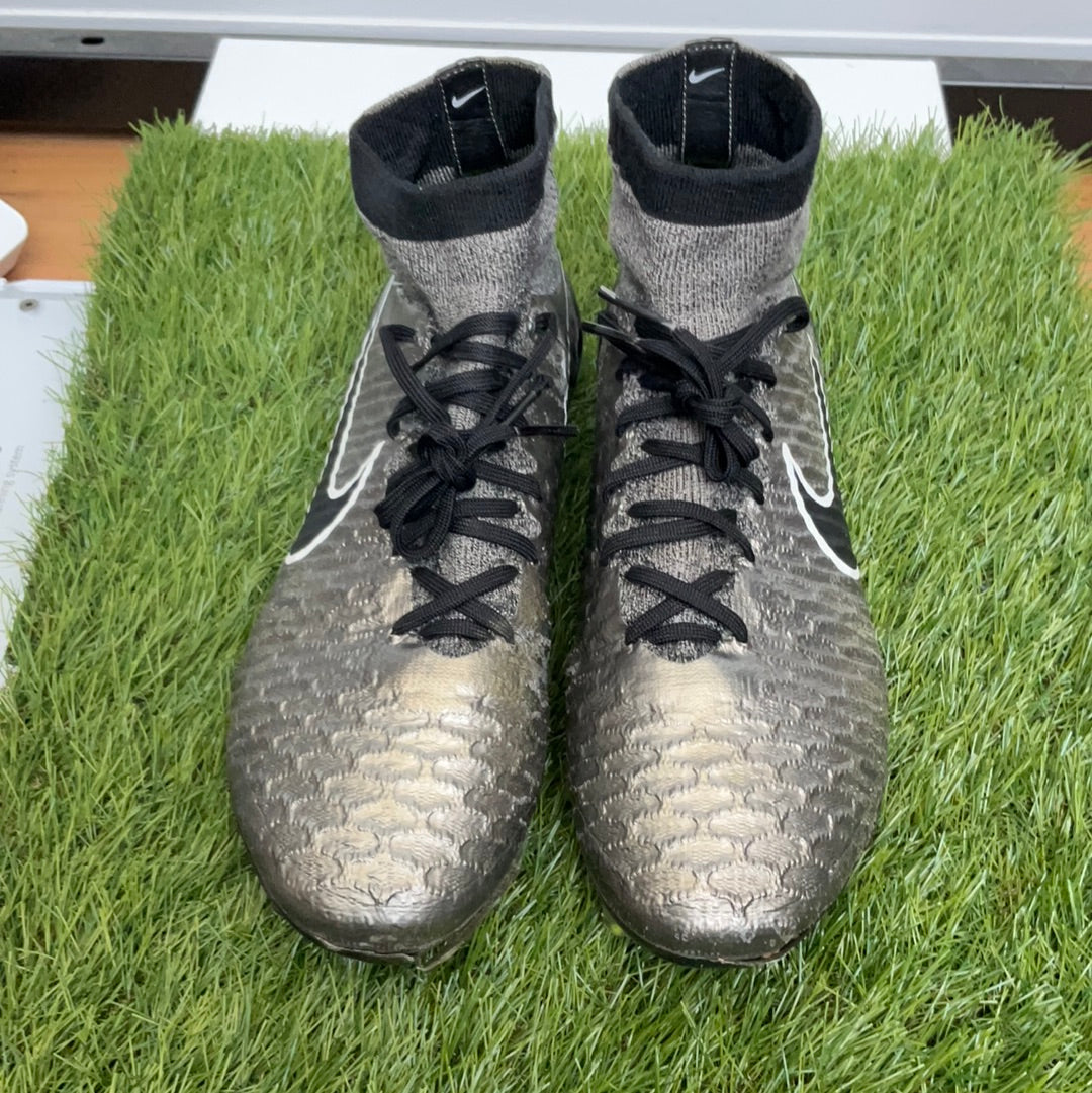 Used Goods中古スパイク Magista Obra FG – 俺の足 サッカー用品