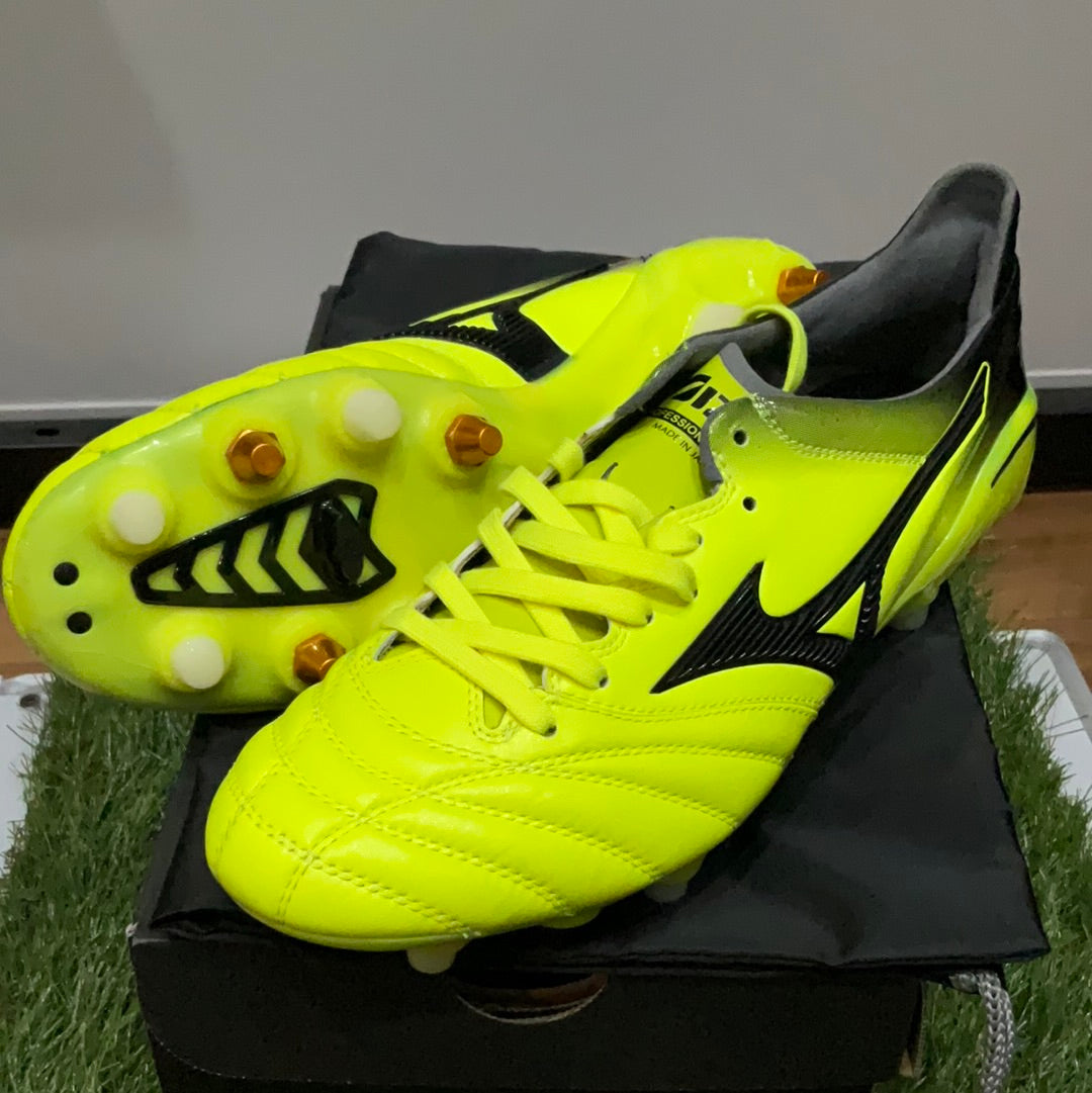 新品未使用新品未使用❗️ MIZUNO Morelia Neo2 SG MIX 海外限定