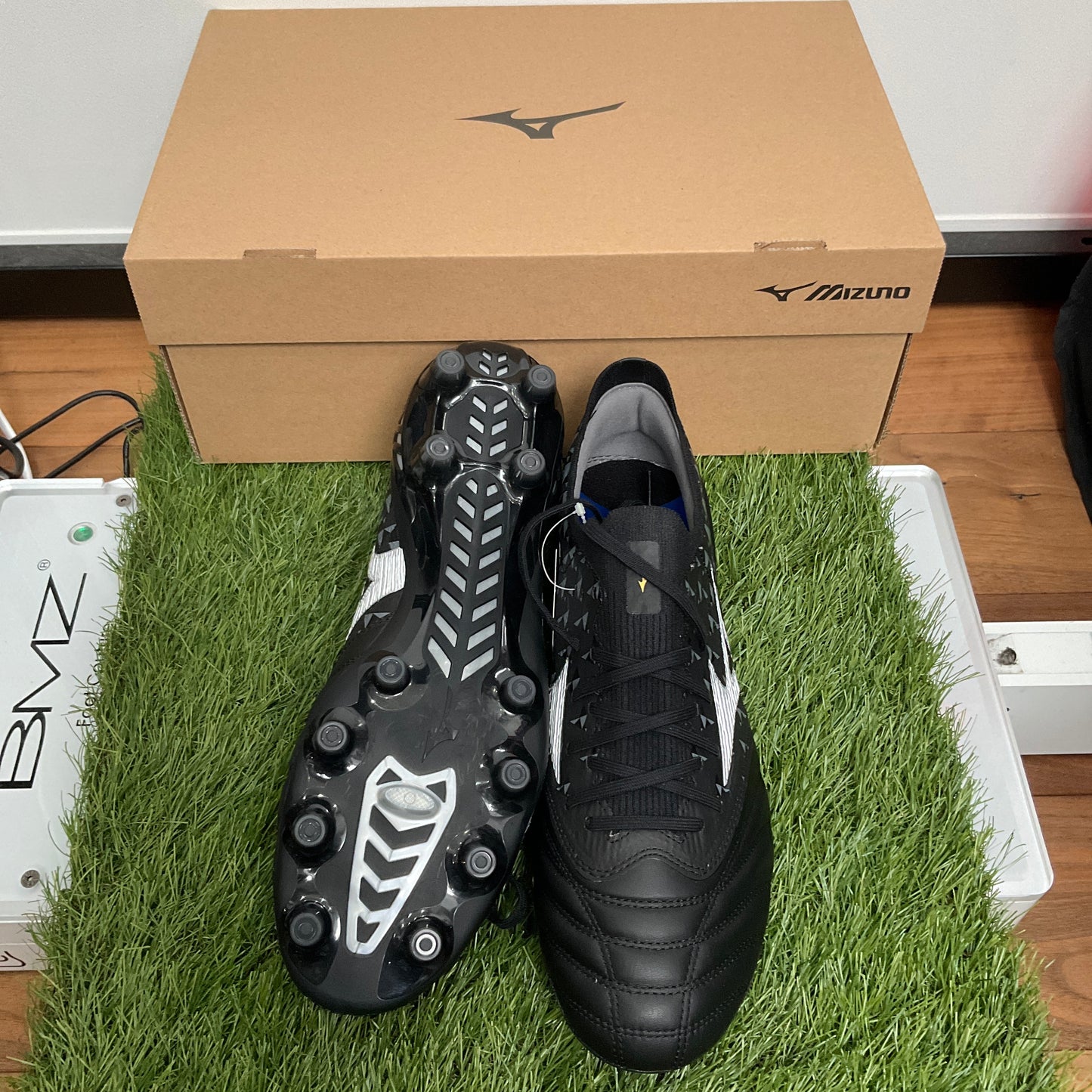 Not released in Japan Morelia Neo 3 β Elite P1GA239125 AZURE BLUE Pack