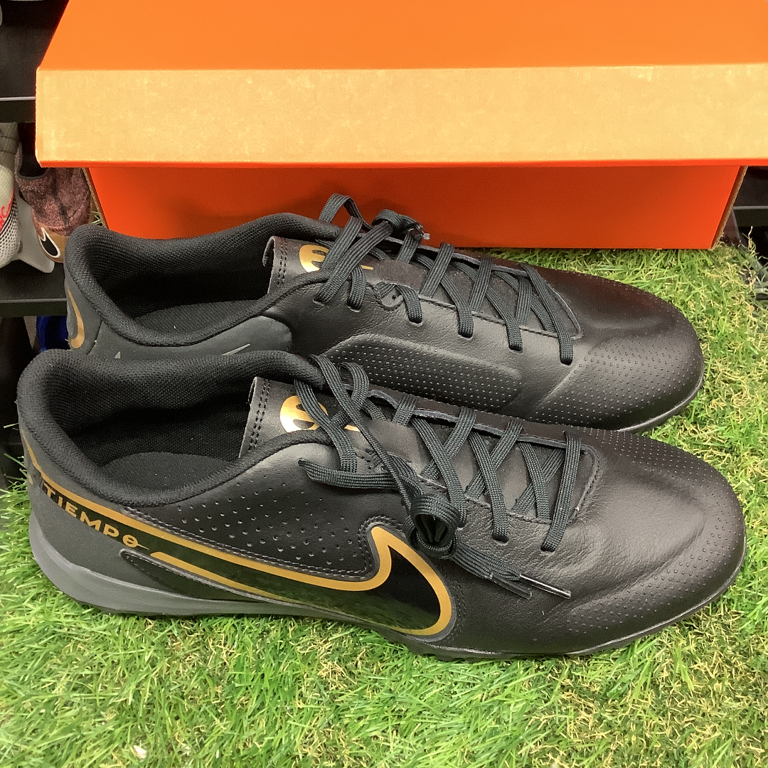 NIKE LEGEND9 ACADEMY ＴＦ 28.0 新品未使用-